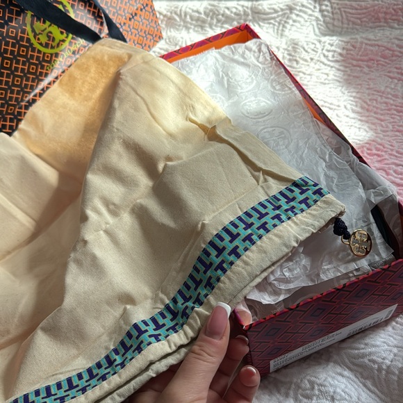 TORY BURCH Miller Knotted Sandal - Picture 6 of 7